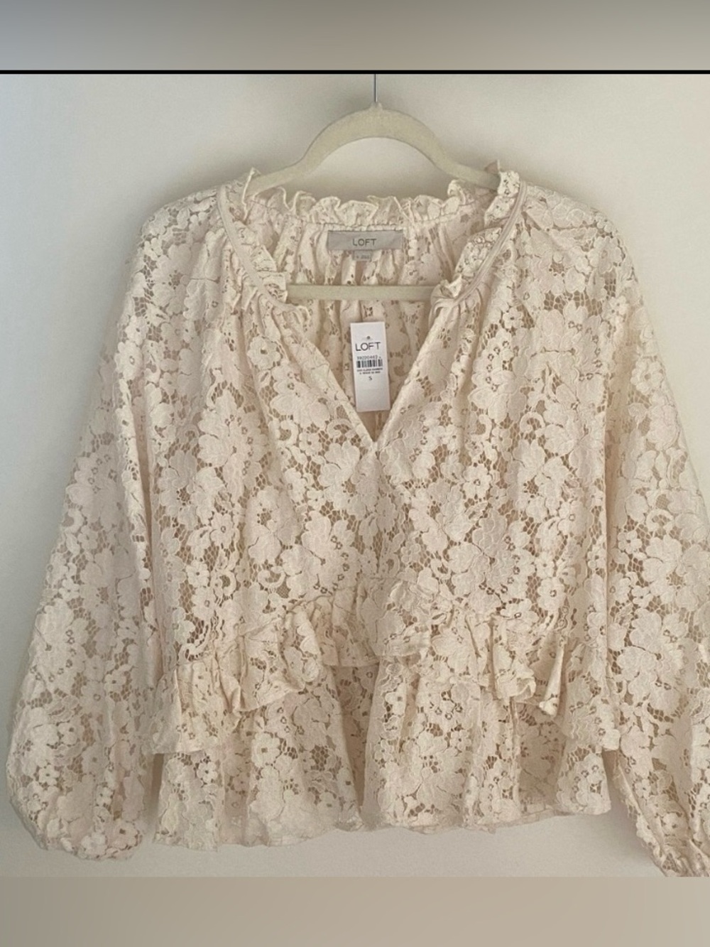 LOFT Lace Peplum Blouse NWT Cream Tie Front Romantic Cottagecore Top Size Small - Picture 10 of 10